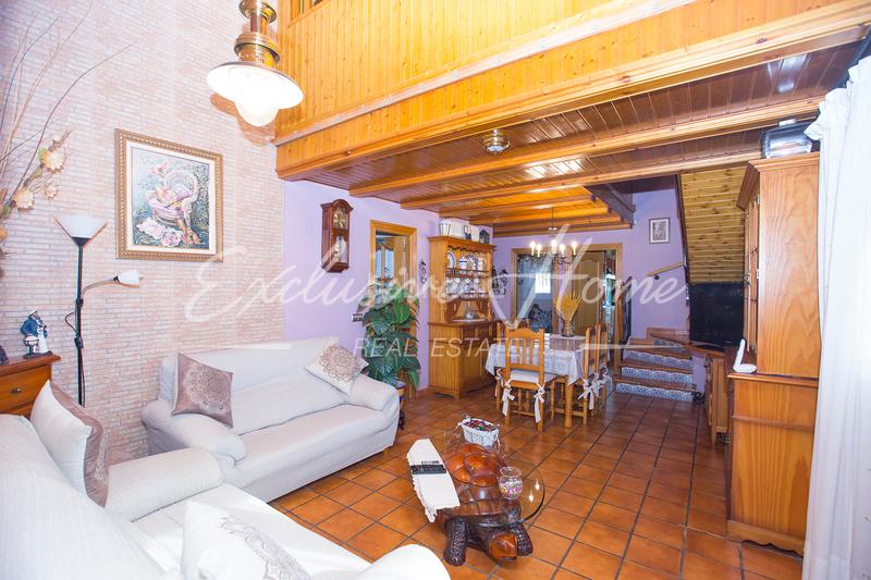 Foto 0ea7022d-6989-4fa5-bc42-4def54fac1ae. Chalet avec chauffage parking piscine dans Las Atalayas-Urmi-Cerro Mar Peñíscola