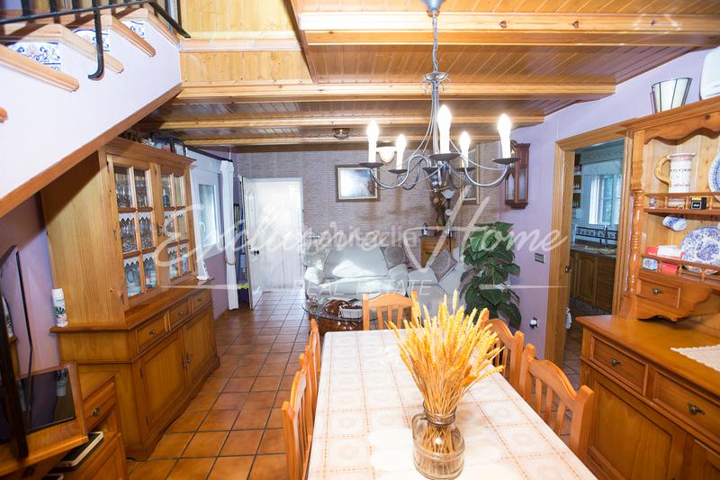 Foto a7cb24e3-159a-4e45-96fd-580a62511d92. Chalet avec chauffage parking piscine dans Las Atalayas-Urmi-Cerro Mar Peñíscola