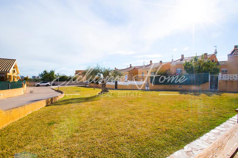 Foto f7d0166a-7dfc-4b74-a8a8-5c542f649f11. Xalet amb calefacció aparcament piscina a Las Atalayas-Urmi-Cerro Mar Peñíscola
