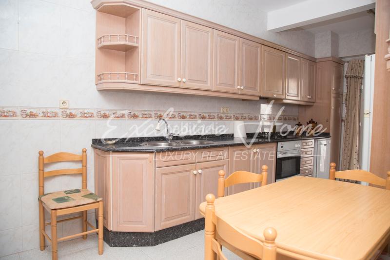 Foto 40094aab-673d-4ebd-84a7-1d1bc1eab592. Casa a carrer del doctor fleming 44 a Papa Luna - Platja del Gurugú Benicarló