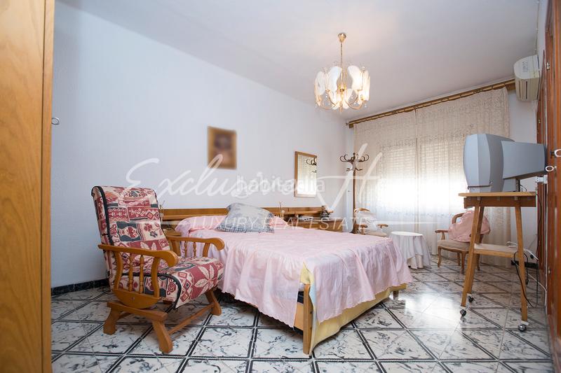 Foto 5bc3932c-8cde-4952-acb0-64cf1c4a8751. Casa a carrer del doctor fleming 44 a Papa Luna - Platja del Gurugú Benicarló