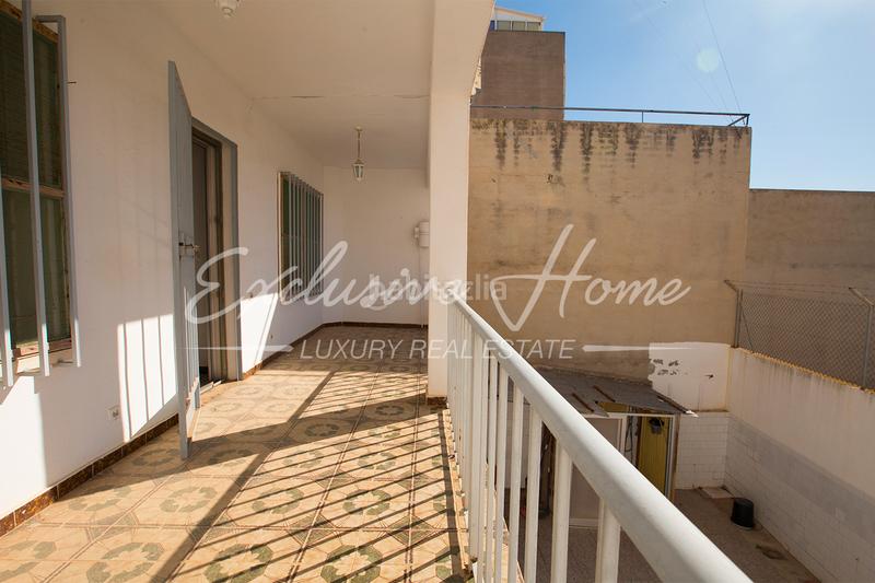 Foto bc4ee875-6b95-405c-8da2-12b3fb24c199. Casa a carrer del doctor fleming 44 a Papa Luna - Platja del Gurugú Benicarló