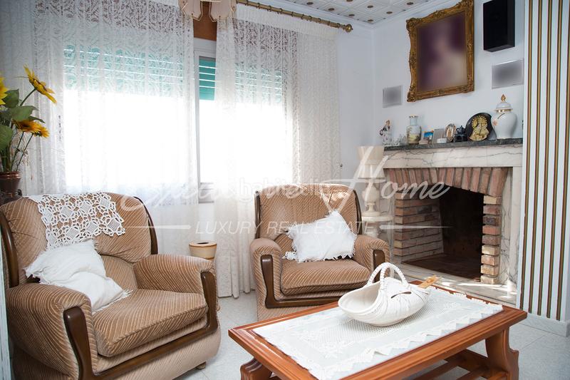 Foto f7d66fa4-6141-4358-9908-deaf2bb264af. Casa a carrer del doctor fleming 44 a Papa Luna - Platja del Gurugú Benicarló