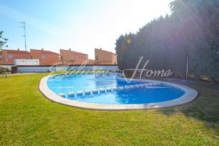 Chalet à Camí de cervera 156. Espectacular chalet cerca de peñiscola ciudad