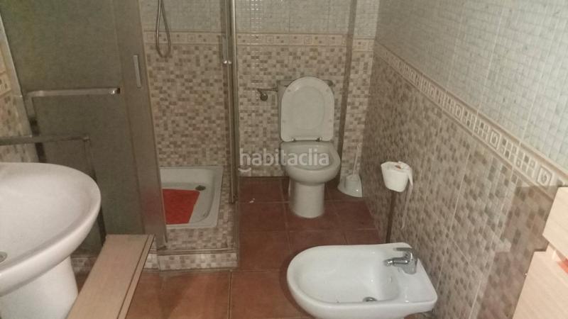 Foto ca3c7cd3-0e9f-4dda-8ad7-a013c3aab615. Casa adosada casa en Tales