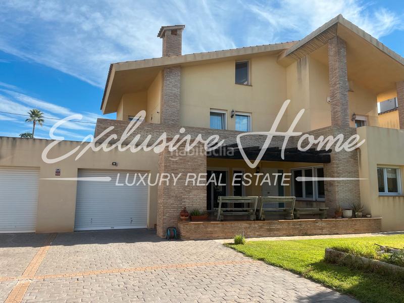 Foto 74c37d02-92cd-4bf9-a02a-ca4539df74c5. Chalet in carrer illa carallot 10 in Papa Luna - Platja del Gurugú Benicarló