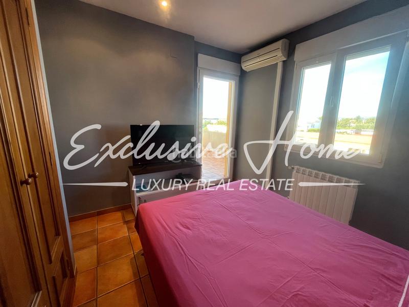 Foto ca0e39bd-0a68-4ac2-99bb-586dd5b95690. Chalet in carrer illa carallot 10 in Papa Luna - Platja del Gurugú Benicarló