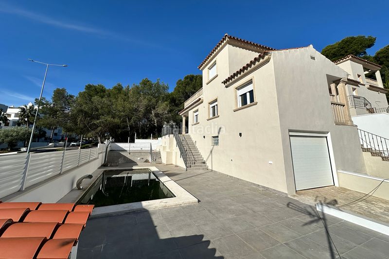 Foto 3ef1d50d-cc36-4e17-a665-7d2ff37128df. Chalet  de obra nueva en alcocebre en Alcossebre