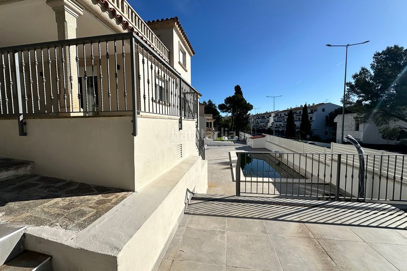 Foto 491dd855-b2b2-4132-ac9c-58ad9029fc9d. Chalet  de obra nueva en alcocebre en Alcossebre