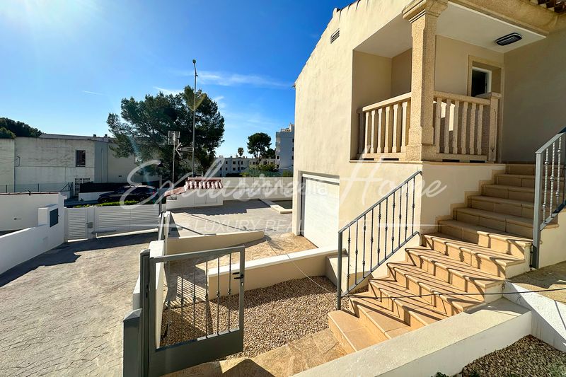 Foto d8a57f0c-4b2d-4455-9a7b-821cc6a1f169. Chalet  de obra nueva en alcocebre en Alcossebre