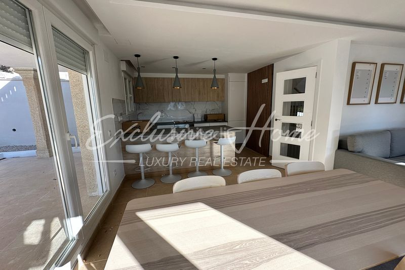 Foto e33b96e4-6d40-4d6c-b28e-56ee513ff41c. Chalet  de obra nueva en alcocebre en Alcossebre