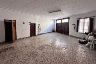 Local Comercial  Carrer d'ulldecona. Dos almacenes en venta en benicarló