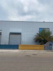 Rent Industrial building in Avinguda d' hìjar 34. Nave industrial en alquiler – 600 m² | almassora (castellón)