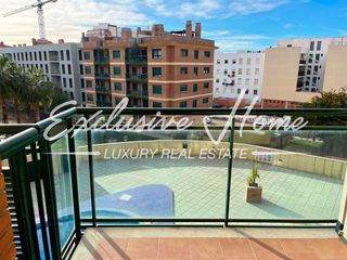 Appartement  Carrer d'hernán cortés 54. Apt. 54