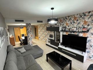Etagenwohnung in Carretera Castellón 159