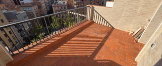 Ático  Carrer de pi i margall. Sobreático único en plaza joanic con vistas de ensueño