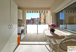 Etagenwohnung  Manuel girona. Amplia vivienda de 4 habitaciones con balcón y ascensor en caste