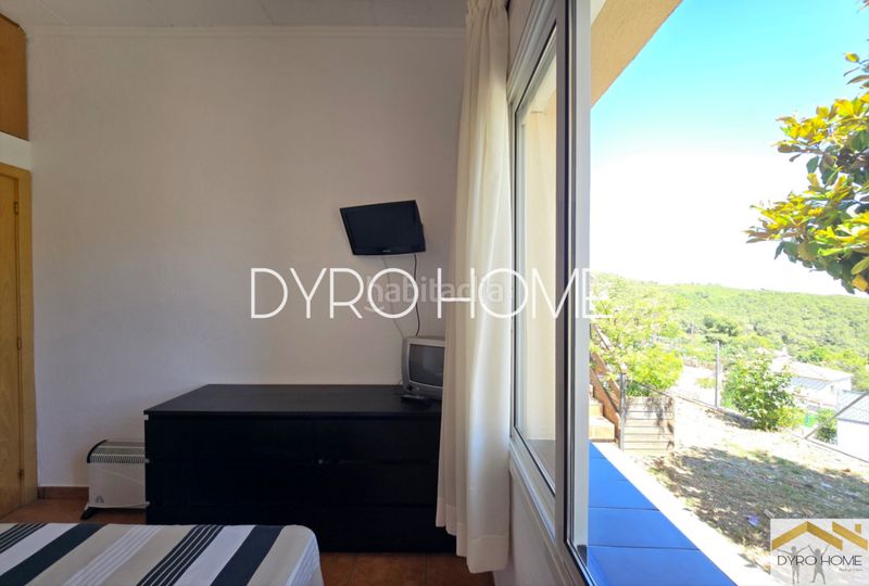 Foto a5de0b68-a24d-4430-8fca-17810573f707. Casa amb calefacció aparcament piscina a Font-rubí