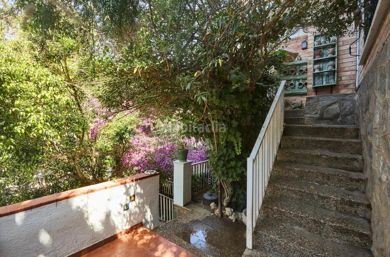 Foto 284bde02-a301-4509-9721-fde73a4966bf. Haus mit parking pool in Bellamar Castelldefels