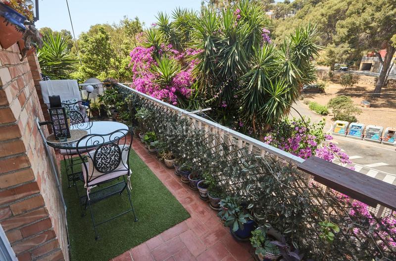 Foto 628afca9-96f9-476a-85cc-f4ff4ce99036. Haus mit parking pool in Bellamar Castelldefels