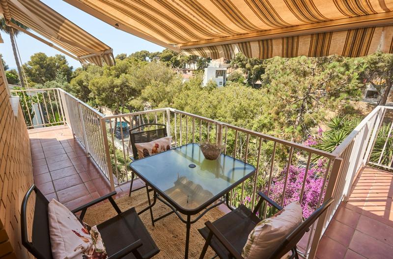 Foto 64783d73-708a-456e-94f7-e2b7f39175d0. Haus mit parking pool in Bellamar Castelldefels