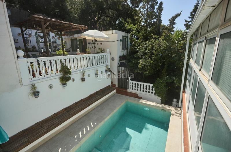 Foto b7e7ace6-ae1a-4c78-990f-839309772684. Haus mit parking pool in Bellamar Castelldefels