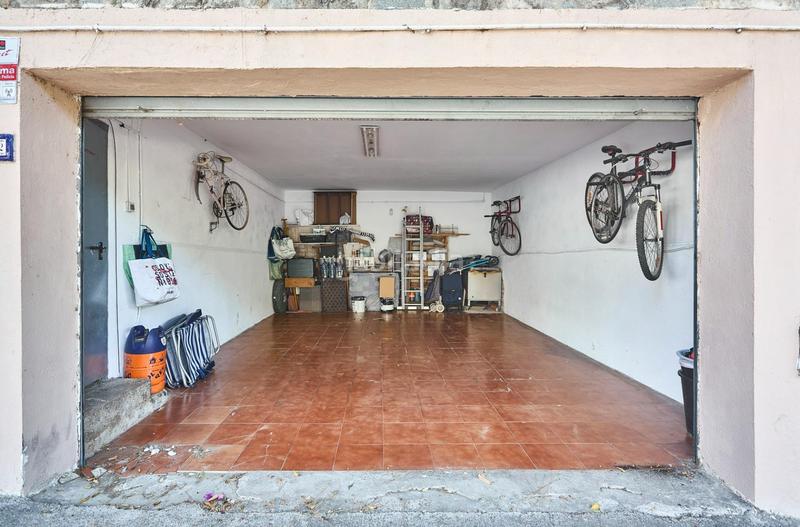 Foto cf3b8b65-2c55-4e8e-b35c-d1629fff49ef. Haus mit parking pool in Bellamar Castelldefels