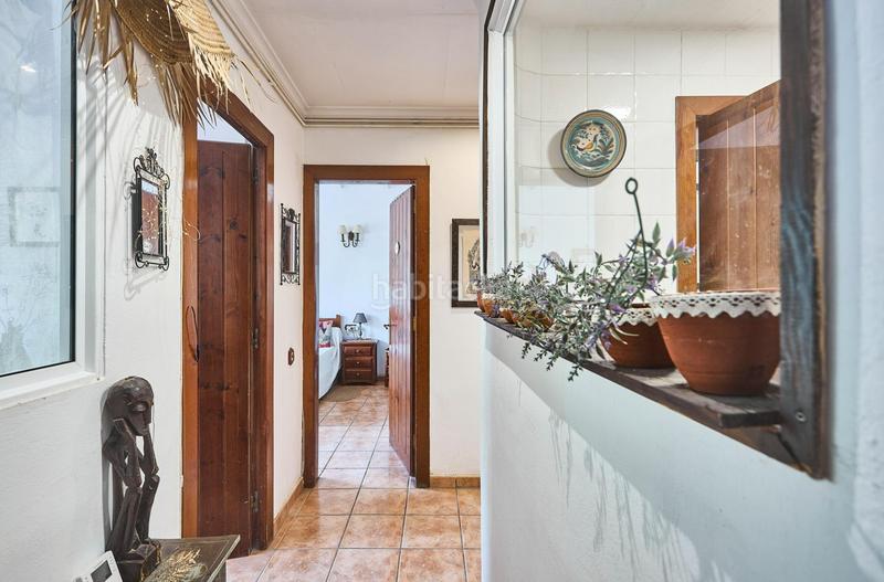 Foto d8442e67-c758-42db-bae6-c44261465f61. Haus mit parking pool in Bellamar Castelldefels