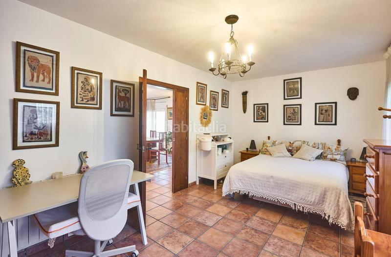 Foto e2389bd4-41f7-4a99-95ca-b070c7e10760. Haus mit parking pool in Bellamar Castelldefels