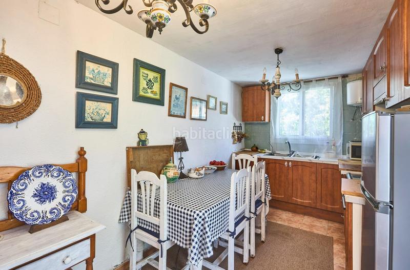 Foto e7ed7e80-2763-4cc5-8f25-aea9c721fda6. Haus mit parking pool in Bellamar Castelldefels