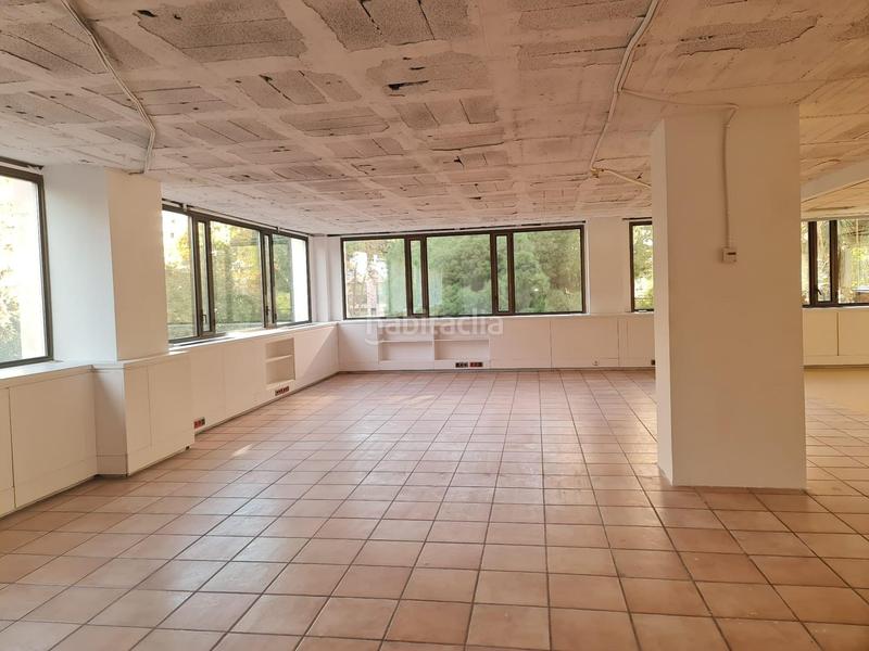 Foto ff93322a-c818-4317-8ab7-1690be153013. Location bureau dans Pedralbes Barcelona