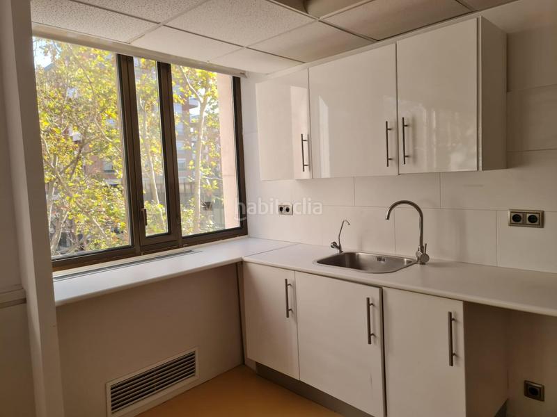 Foto 1496cb06-1623-40a6-9092-0ff664dc03e9. Miete büro in Pedralbes Barcelona