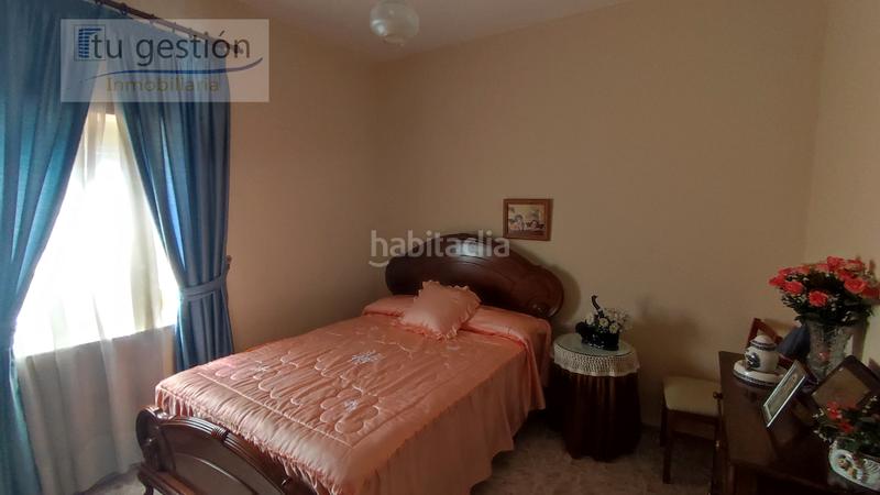 Foto e94423a5-017d-408b-ba70-b547d5204ed3. Casa adossada amb aparcament a San Cristóbal Ronda