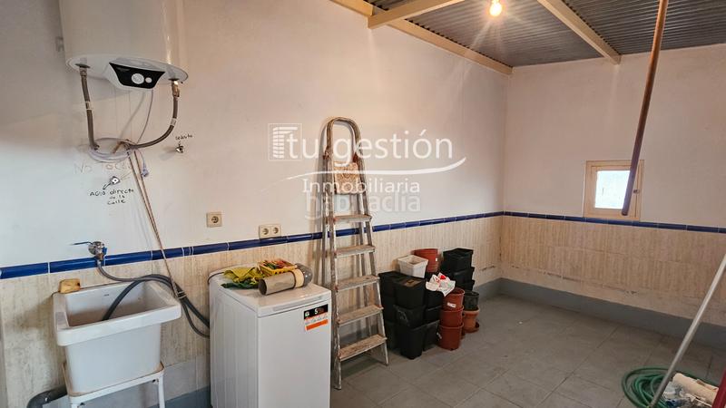 Foto e112fb75-86d7-47a9-b6b1-7d58bc974cb7. Casa adosada ideal inversion en Sayalonga
