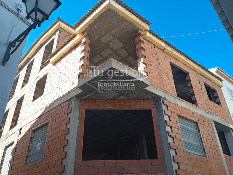 Foto 0bf876c8-137b-4335-8272-6126de27f448. Casa adossada amb aparcament a Benamocarra