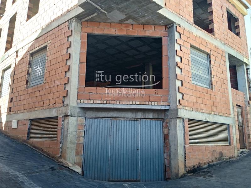 Foto 8f0b9aaf-2ea3-4953-9a56-c183b58ab2ba. Casa adossada amb aparcament a Benamocarra