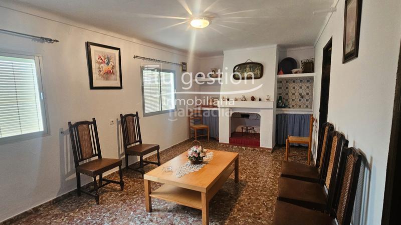 Foto 1d5e2998-8908-4bd4-a829-32dfbe954ab6. Casa adossada a Sayalonga