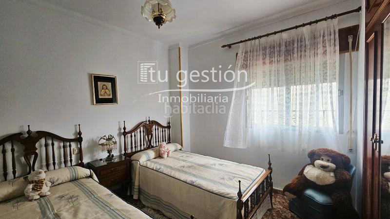 Foto c9cef9d9-2608-4a1e-b616-710878a98138. Casa adossada a Sayalonga