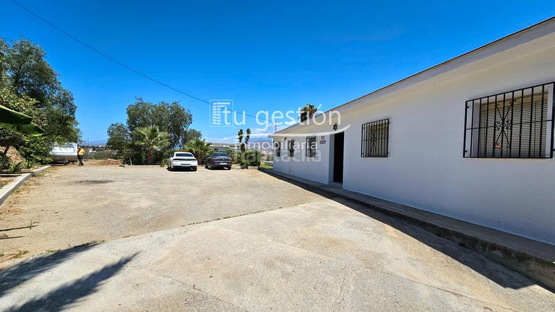 Foto 2b2458cd-7133-408e-81aa-f0307eff7a92. Casale con camino parcheggio piscina in Poniente-Faro Torre del Mar