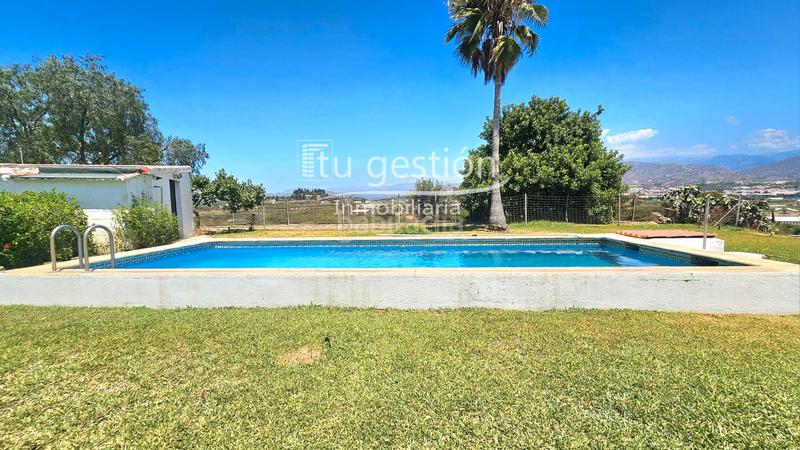 Foto 2c07af0f-673c-488d-9ed9-c9211d4fd272. Casale con camino parcheggio piscina in Poniente-Faro Torre del Mar