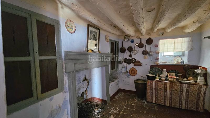 Foto e71ab039-0116-4ddf-bd0e-f9002c370a9e. Semi detached house with fireplace in Alfarnate