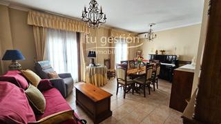 Etagenwohnung in Casco Histórico. Piso en el alma comercial y social de ronda (málaga)