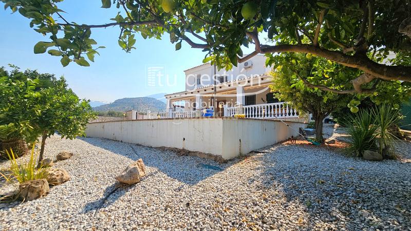 Foto 27c9024c-5680-4a4c-b44b-99e56ccac9e9. Chalet fantástica vivienda independiente en el puente don manuel, (málaga) en Alcaucín