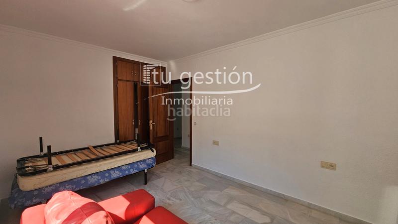 Foto 5de0f261-78dd-4150-8b58-01468314c651. Piso  en pleno centro (málaga) en Casco Histórico Ronda