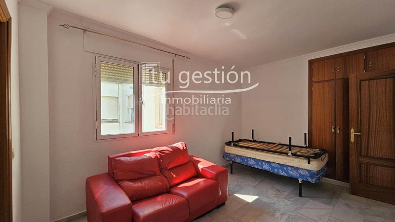 Foto e3e8e3b7-1a9b-4f4e-8532-2b5f40523263. Piso  en pleno centro (málaga) en Casco Histórico Ronda