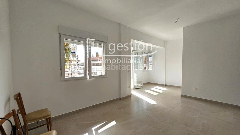 Foto 0df0a818-e1fb-4b6f-8778-ac994c462c2e. Piso  totalmente reformado en vélez-málaga (málaga) en Vélez - Málaga