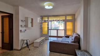 Pis  Avenida ingeniero josé maría garnica. Vivienda amplia y luminosa en pleno centro de málaga