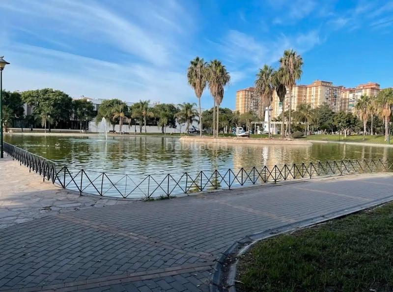 Foto 222d3f18-ee2d-4ddb-83b4-49babc5dad05. Wohngrundstück in Parque Ayala - Jardín de la Abadía - Huelín Málaga