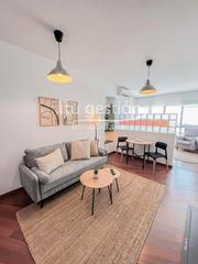 Miete Studiowohnung in La Colina. Estudio amplio con vistas despejadas para larga temporada en la