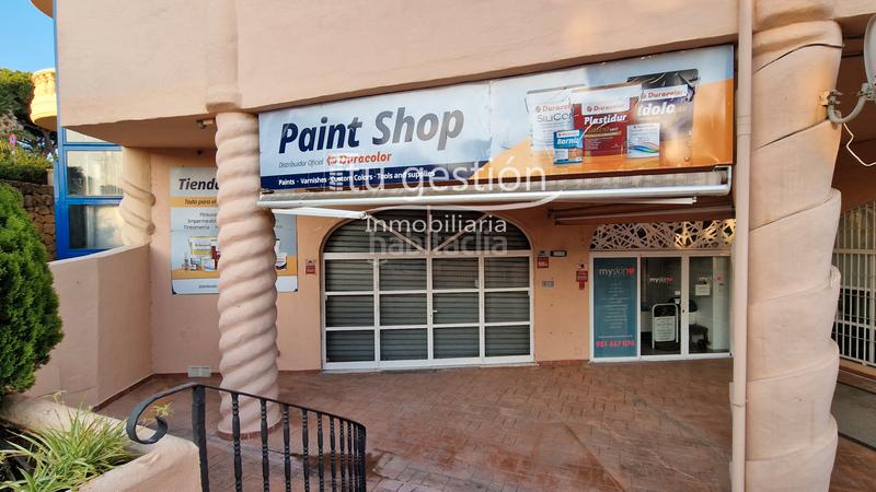 Foto 8384a578-209d-46ad-964a-0c9aad848531. Location local commercial dans Calahonda Mijas